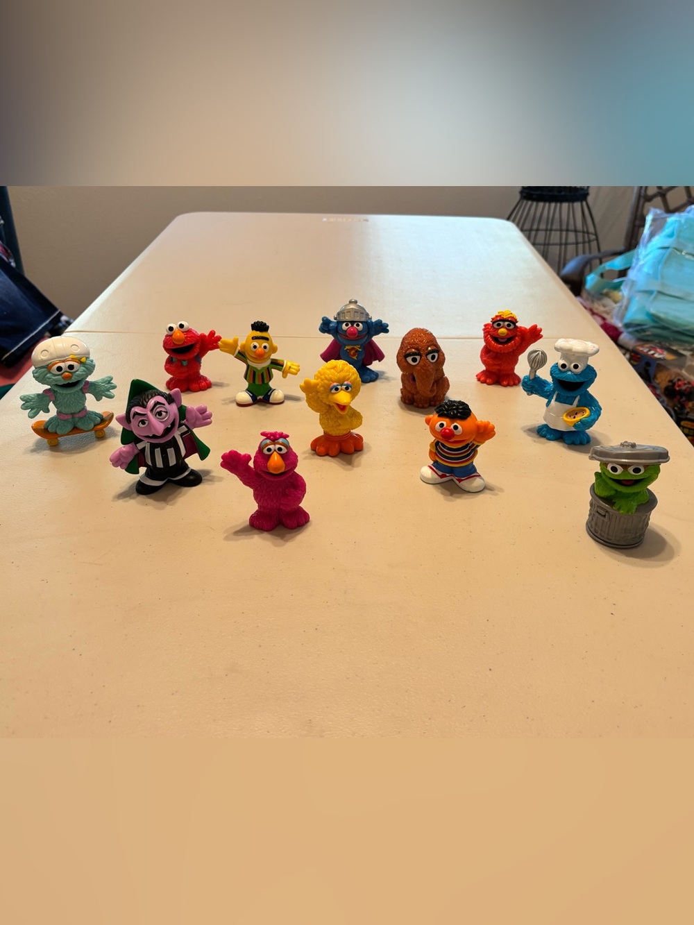 Sesame Street Mini Figure Playset set/12 
Bag01